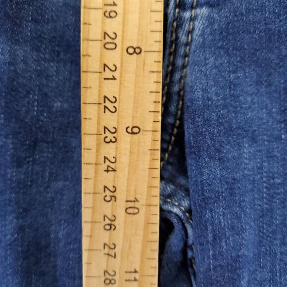 Silver Jeans Womens Size 18 Blue Suki Stretch Denim Mid Rise Capri - Picture 6 of 12